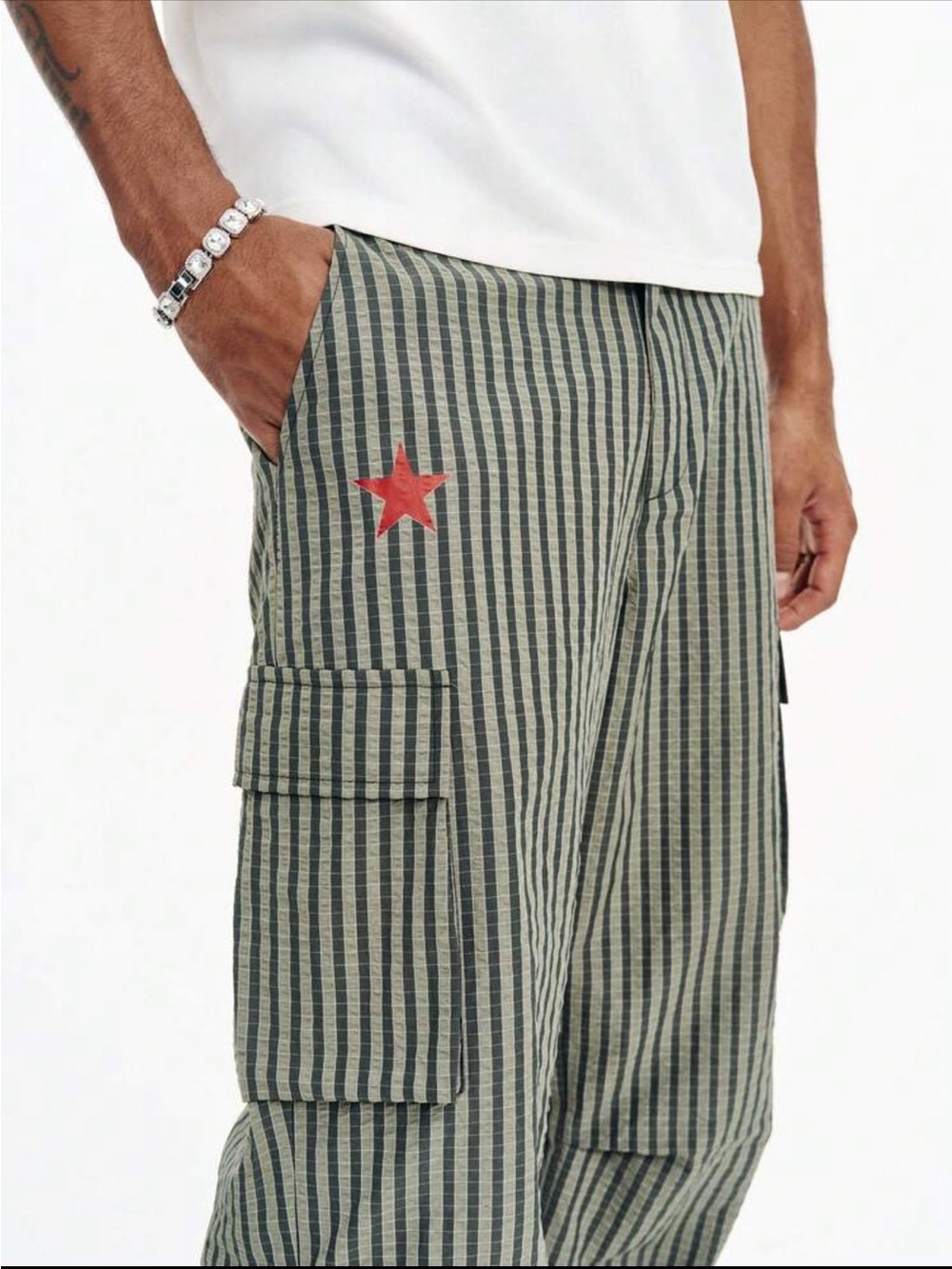 Striped Cargo Wide-Leg Pants in Olive Green with Red Star - Picture 3 of 7